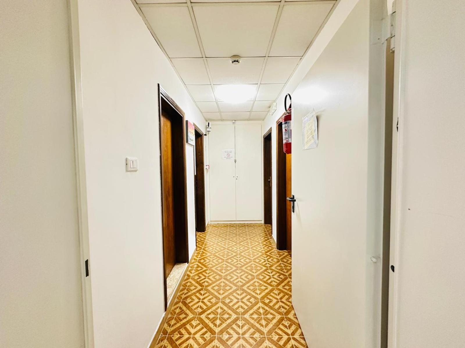 Hotel Tito Mestre Exteriör bild