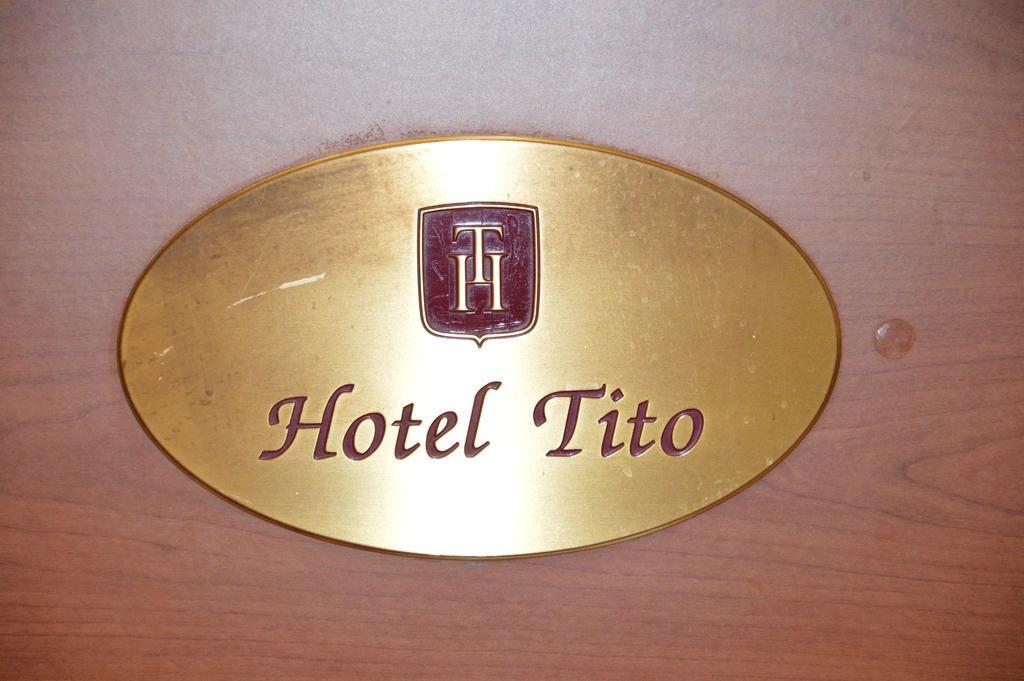 Hotel Da Tito Mestre Exteriör bild